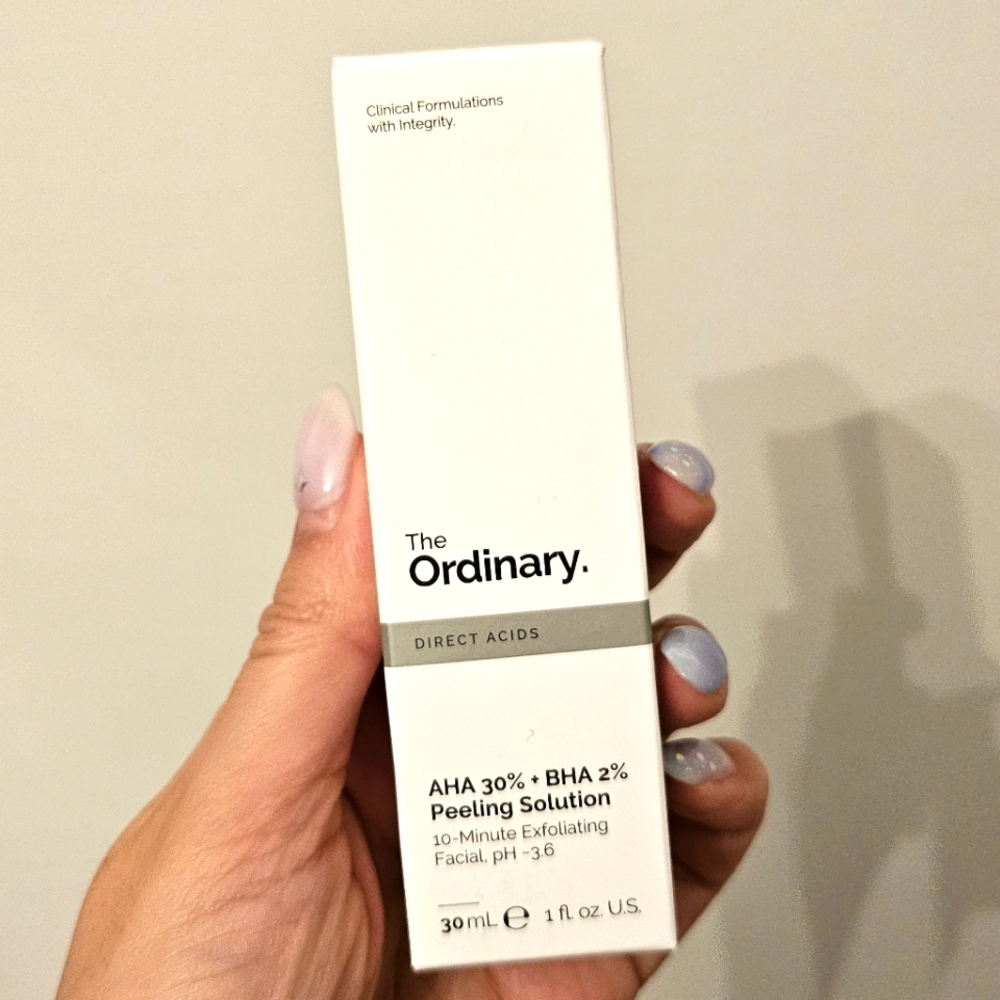 The Ordinary AHA 30% + BHA 2% Peeling Solution